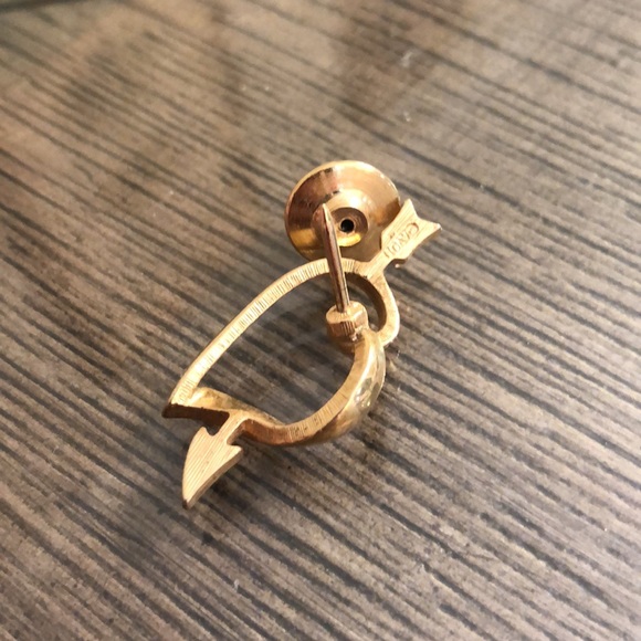 Vintage 1983 AVON Heart & Arrow Pin “Love Struck” - Picture 5 of 11